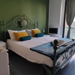 https://luxury-catania.catania-hotels.net